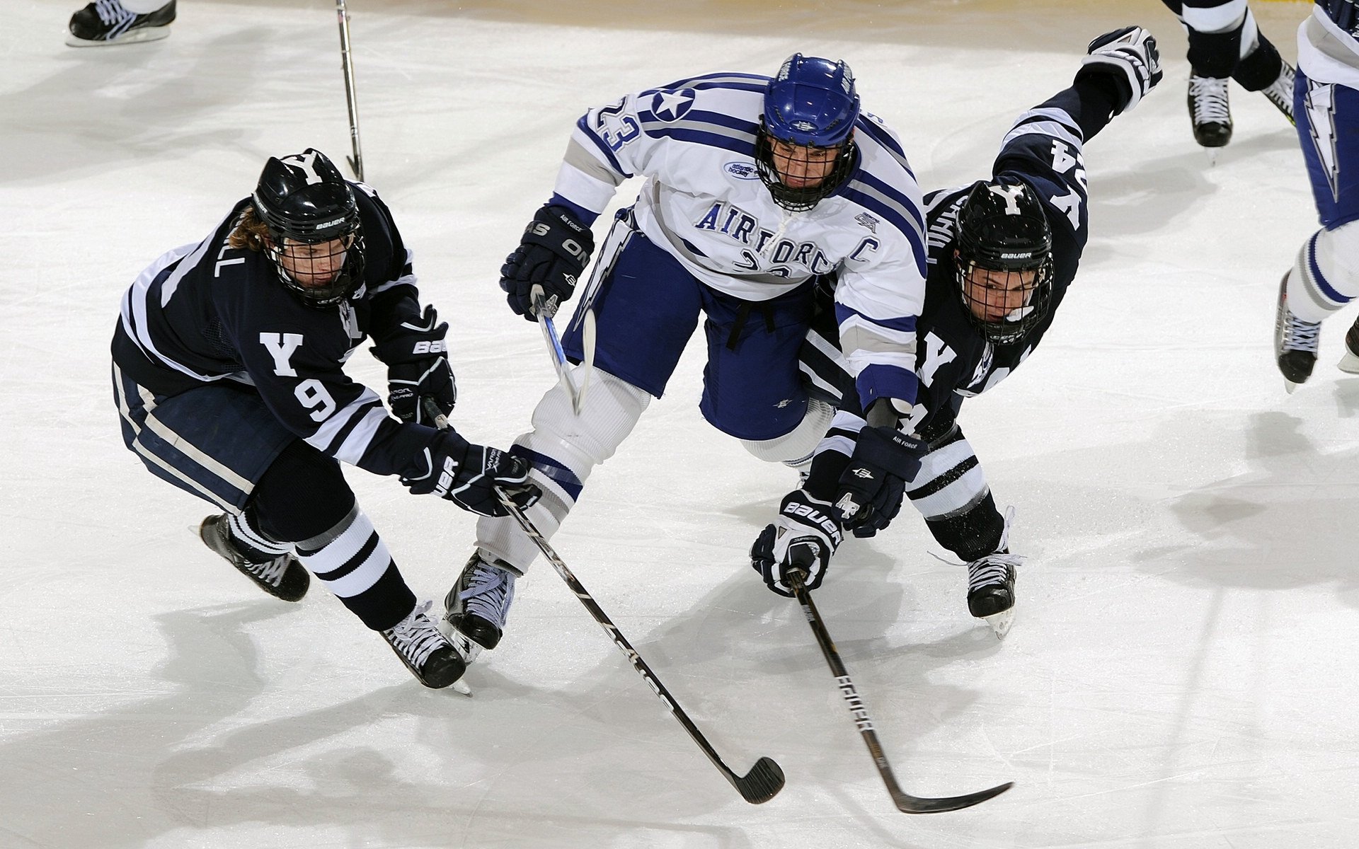 米兰体育在线下载-中国男篮总结失利经验 制定长期发展目标，谈谈中国男篮目前的现状及未来发展走向
